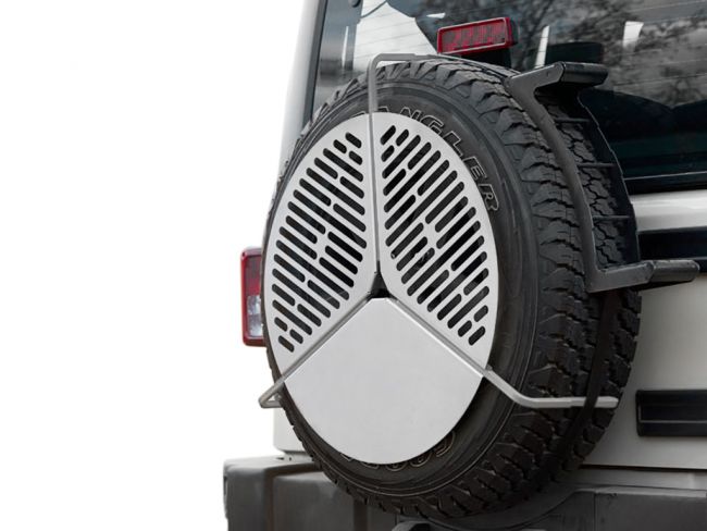 front_runner_spare_tire_mount_braai_bbq_grate_vacc023_2
