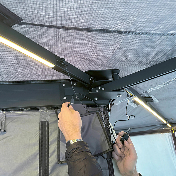 Horntools 270° Markise Horizon freitragend  2,5m -  Fahrerseite / Links